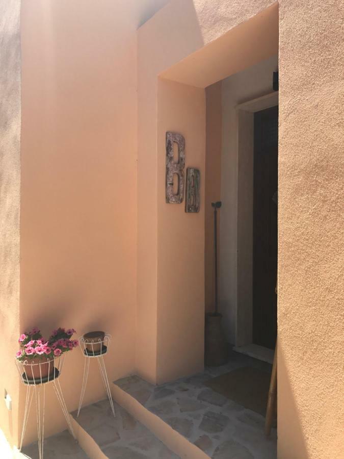 Le 25 Tartarughe Bed & Breakfast Santa Teresa Gallura Eksteriør bilde