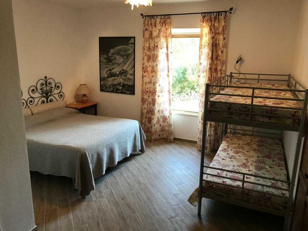 Le 25 Tartarughe Bed & Breakfast Santa Teresa Gallura Eksteriør bilde
